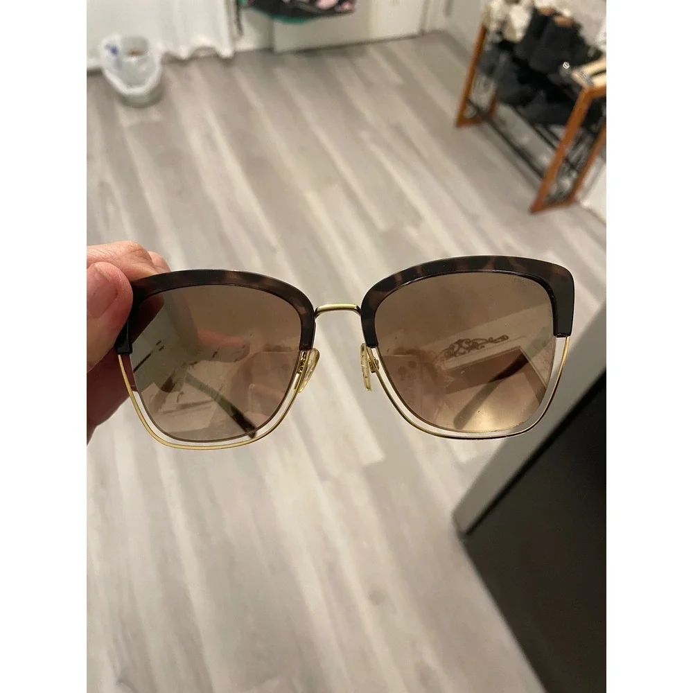 Freyrs Iris 109-1 Sunglasses Tortoise Gold Square Frame Brown Gradient Lens